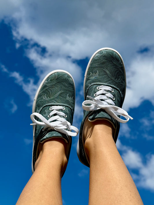 Eternal Current Sneakers